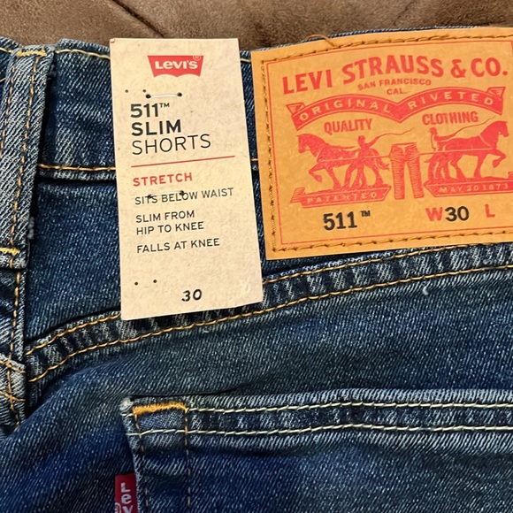 Levi’s 511 slim Shorts 30 - Picture 4 of 4